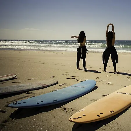 Furabeach Alojamentos בית הארחה *