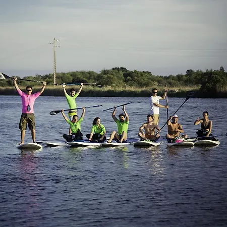 ゲストハウス Furabeach Alojamentos フラドウロ